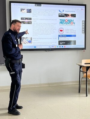 Dariusz Świątczak na prelekcji z młodzieżą